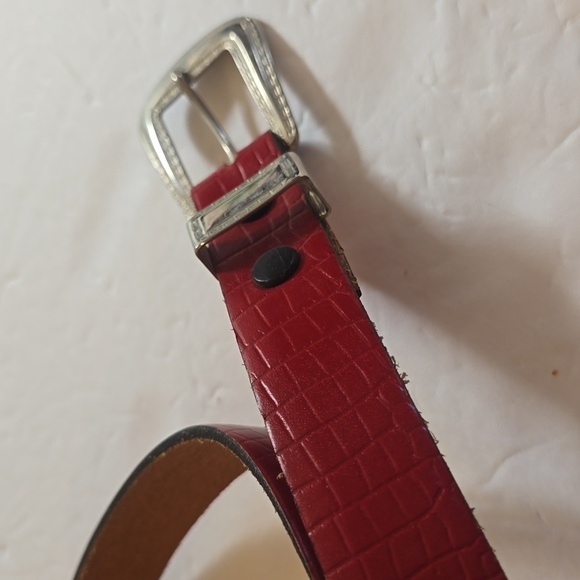 Marc Wolf |Womens Premium RED Leather Belt W/ Silver Western Buckle Sz.34